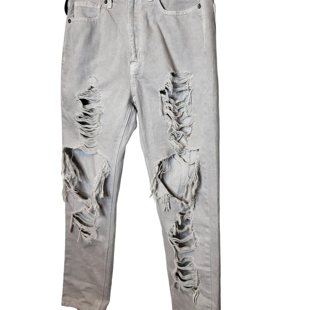 NWT American Eagle Mom Jeans High Rise Waist destroyed Grey sz 28W 6 regular - Picture 2 of 6